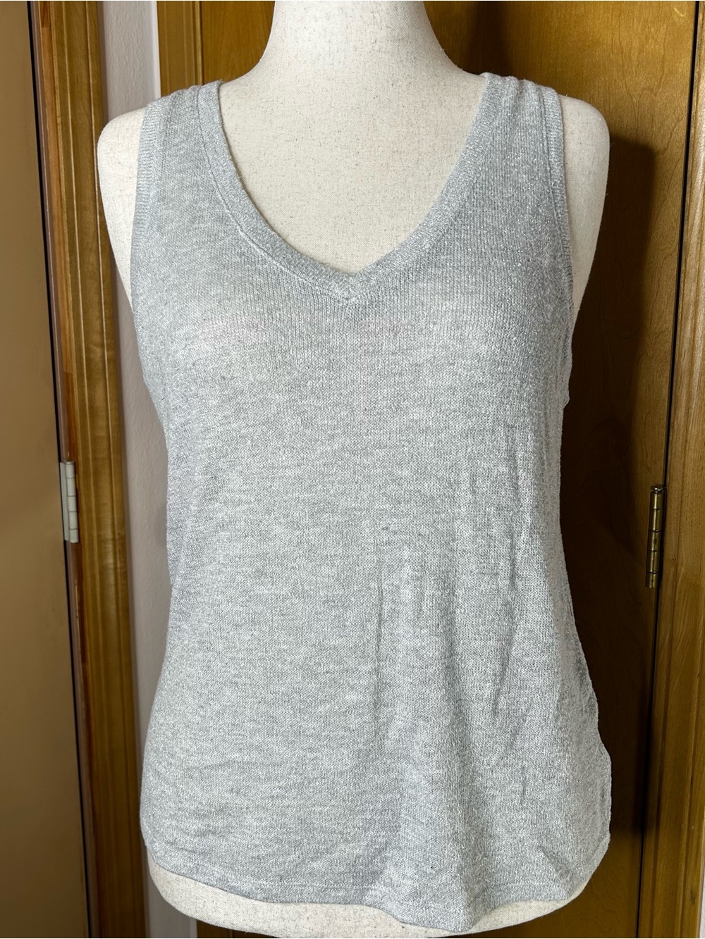 Simply Vera Vera Wang Heather Gray V-Neck Knit Tank